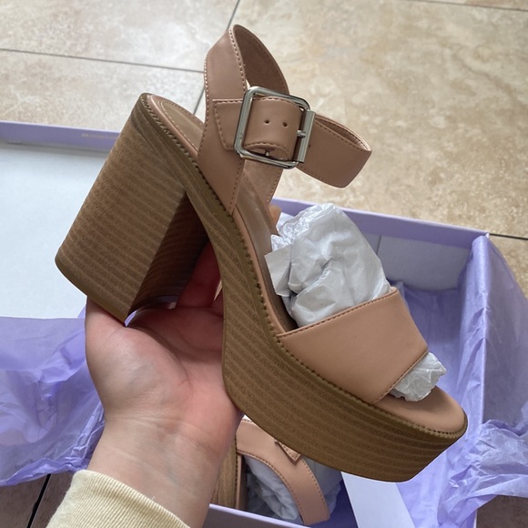 SALE Madden Girls Heels - Picture 6 of 14